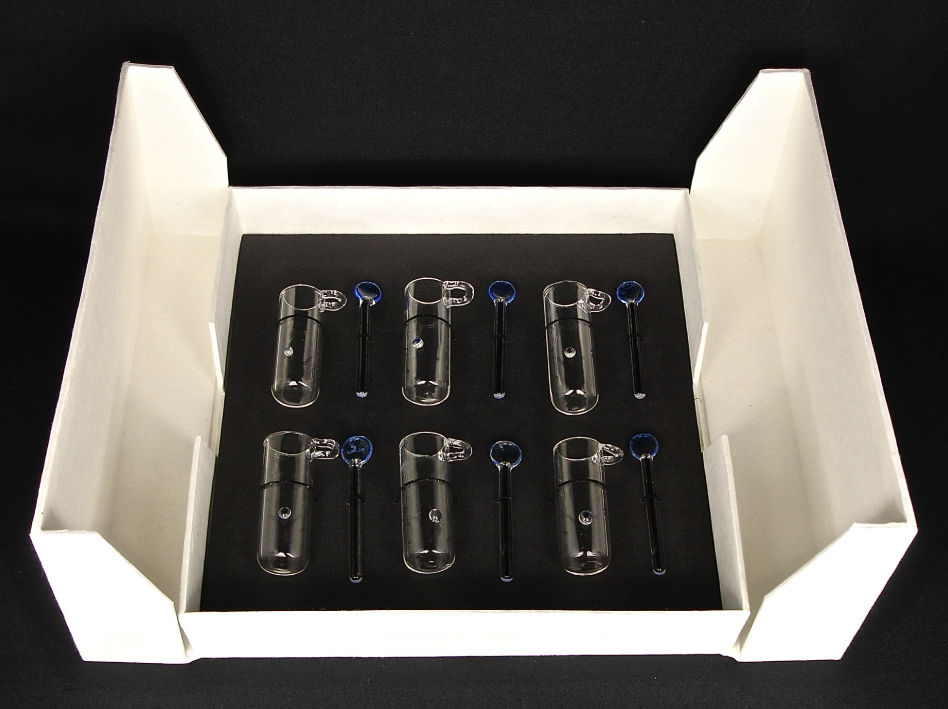 Glasblazer aan de torch!